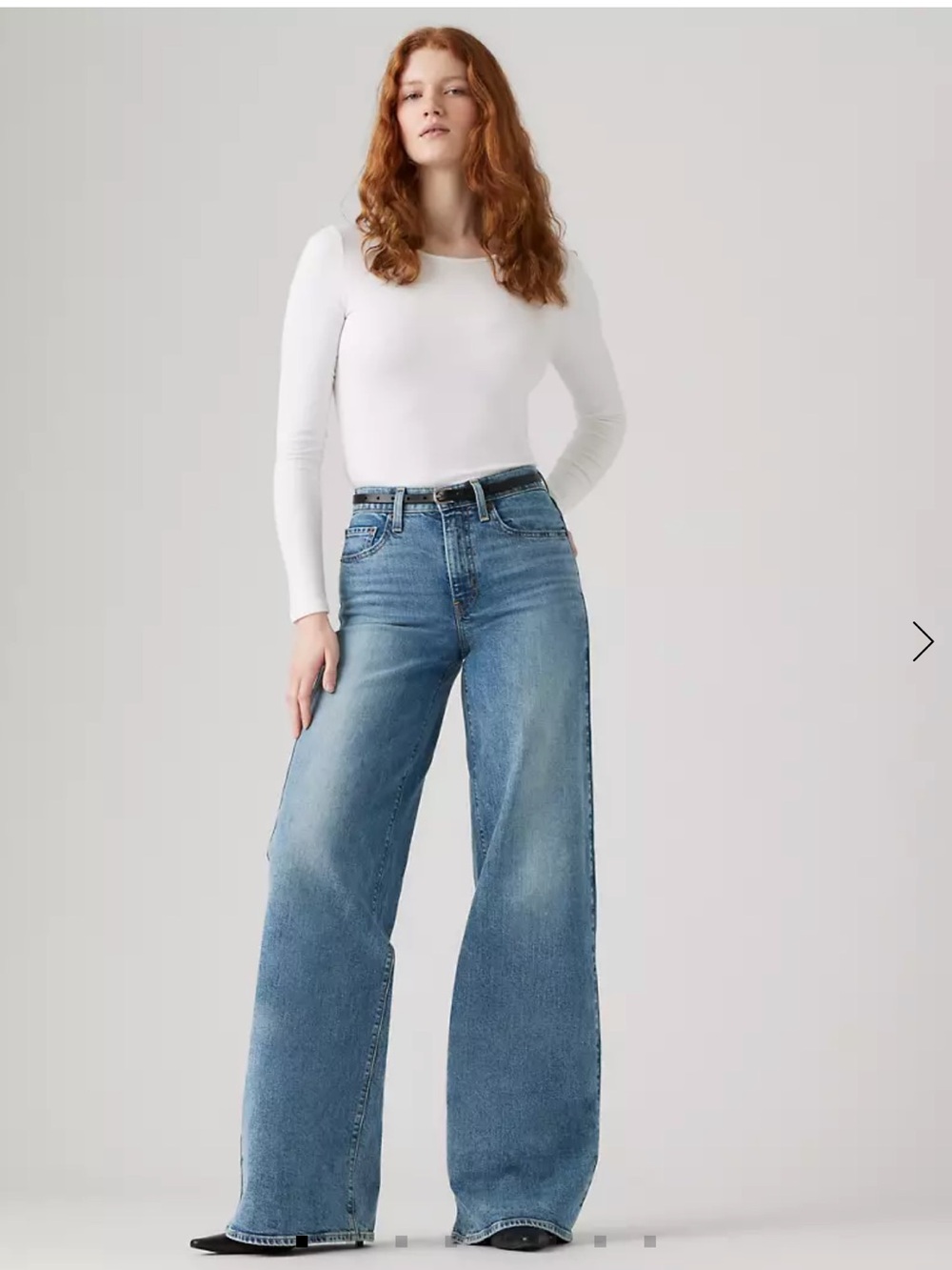 Levi's High-Rise Wide Leg Jeans in Medium Blue Denim - Picture 3 of 7